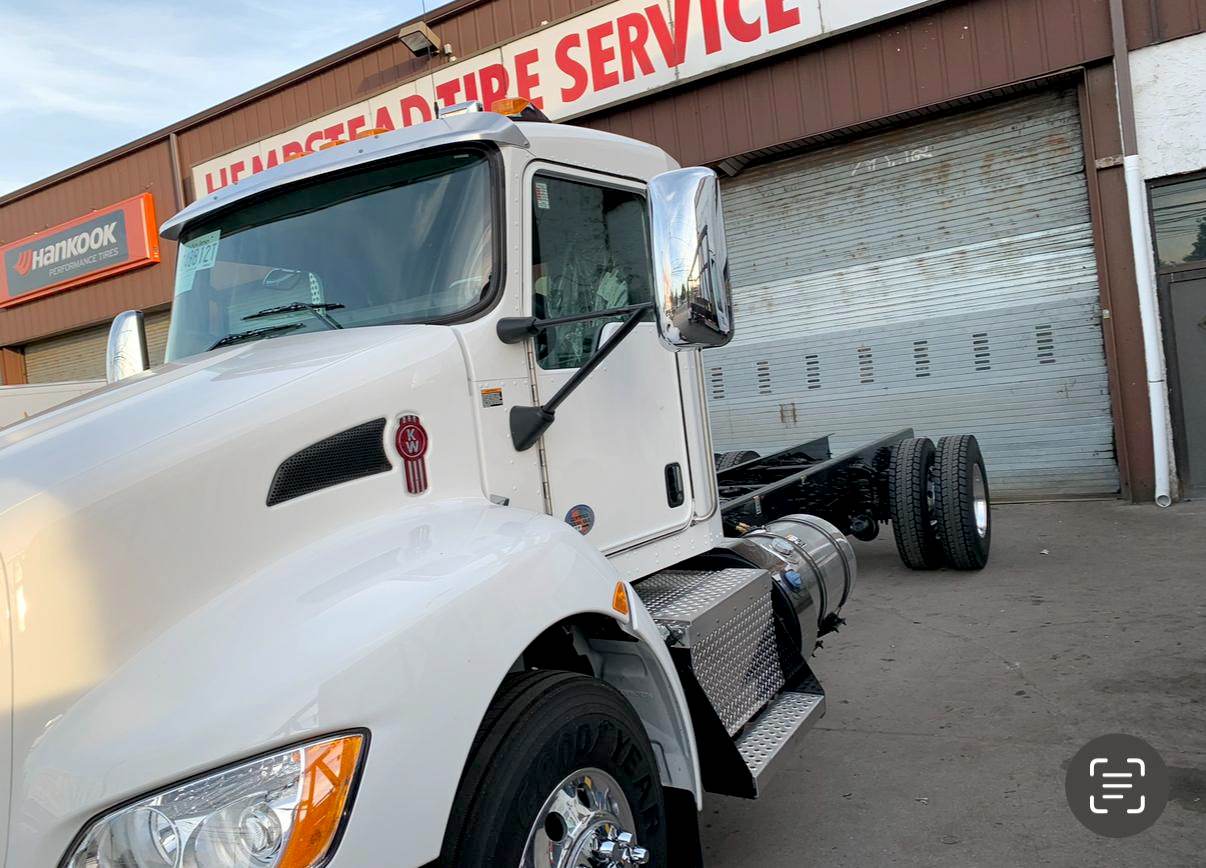 Commercial Truck Service at Hempstead Tire